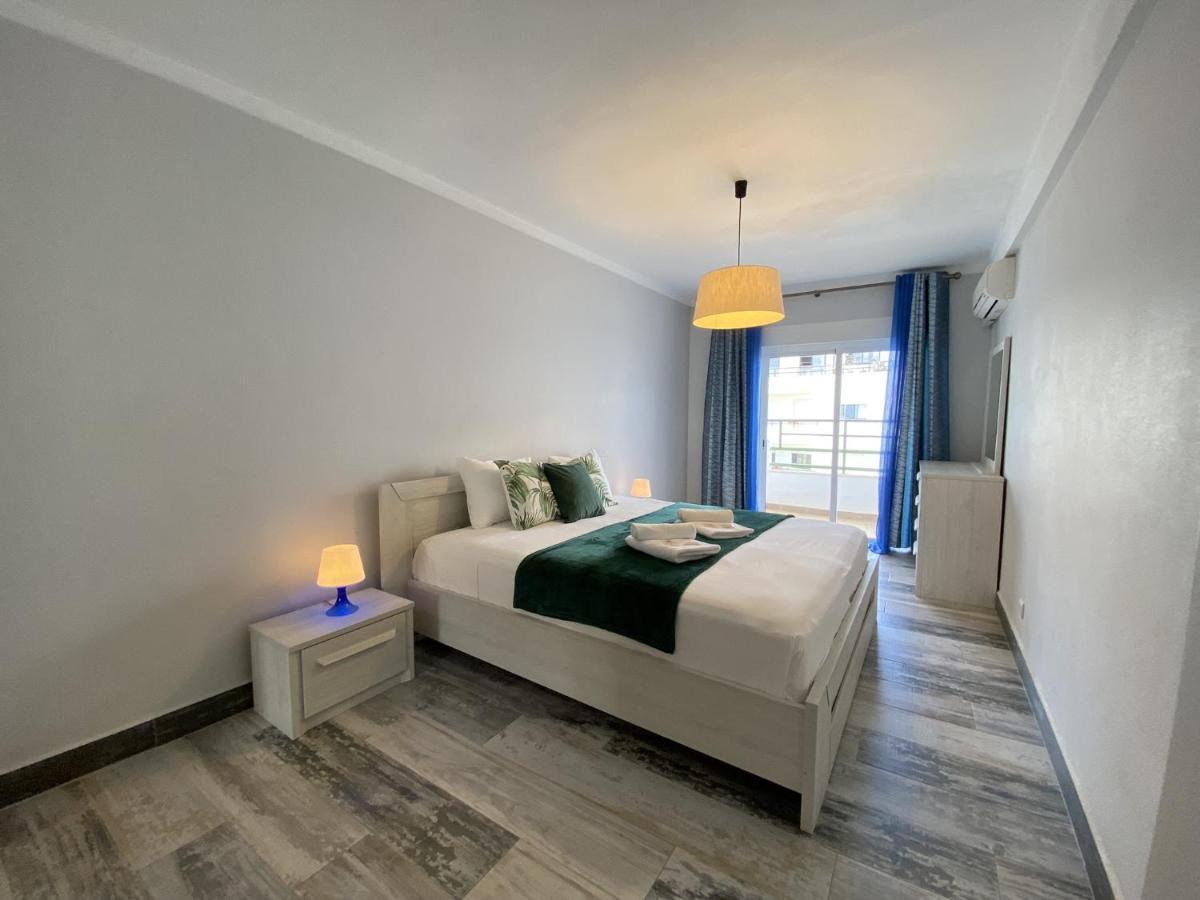 Quarteira Ocean Breeze 2 By Homing Apartment Bagian luar foto